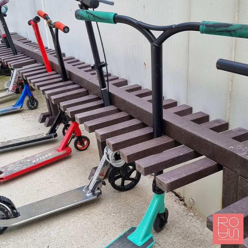 Aparca patinets per a Escoles | Plàstic 100% Reciclat Sostenible